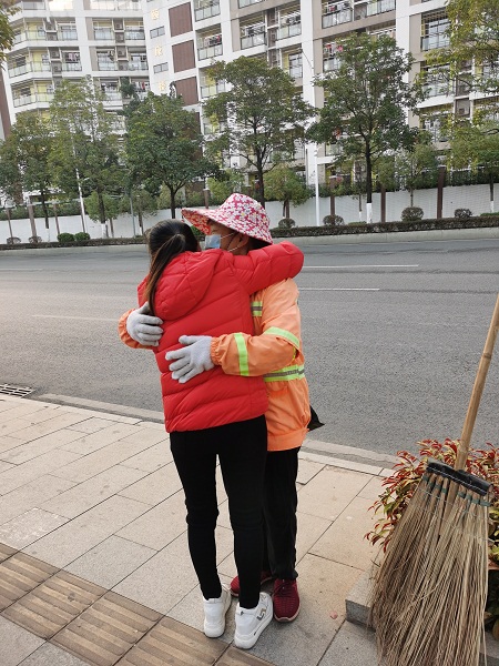 讓愛傳遞，從我們做起——佛山不銹鋼管廠家喜有沃孝德湖愛心傳遞公益活動